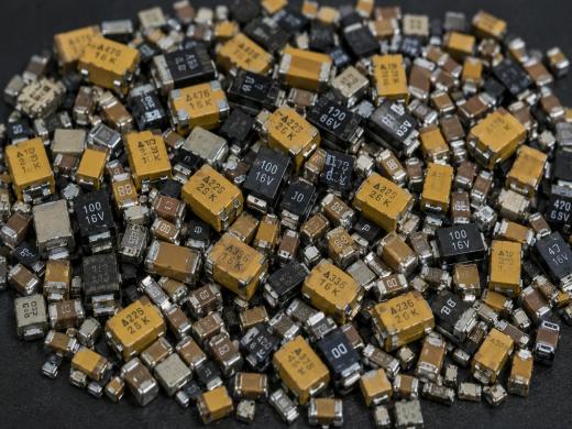 SMD Кондензатори